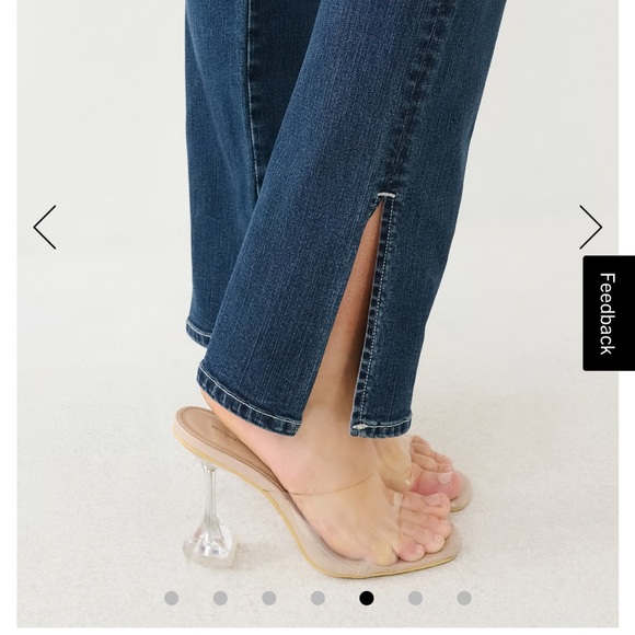 Women's True Religion Cargo Jeans with Slit - Picture 4 of 8